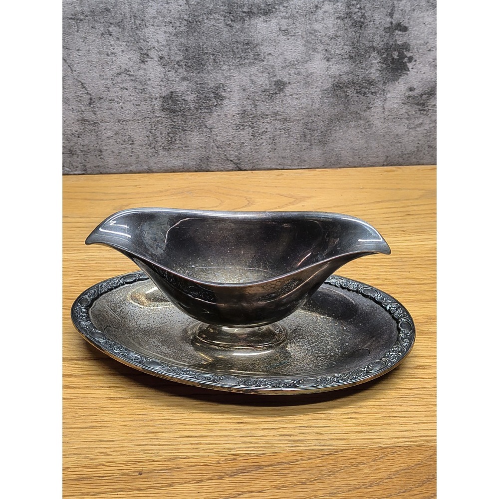 Vintage Silver Gravy Boat With Attached Tray